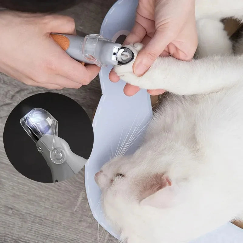 Pet Nail Clipper with LED Light and Magnifier